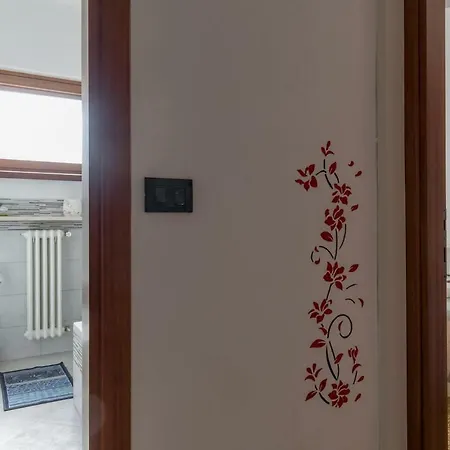 A Casa Di Giudy Apartment Desenzano del Garda