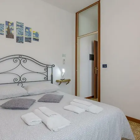 A Casa Di Giudy Appartement Desenzano del Garda